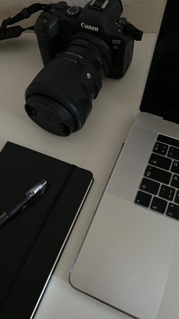 Media services - Photography Motion Graphics & Animation Corporate & Promotional Videos